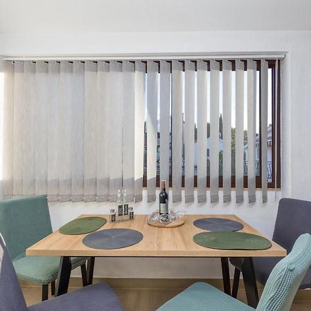 Apartment Lucijan Porec Esterno foto