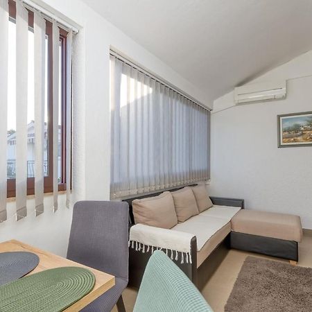 Apartment Lucijan Porec Esterno foto