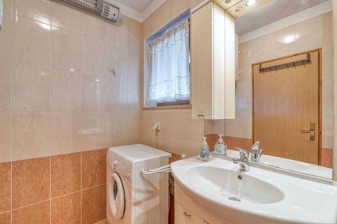 Apartment Lucijan Porec Esterno foto